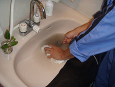 洗面台つまり除去